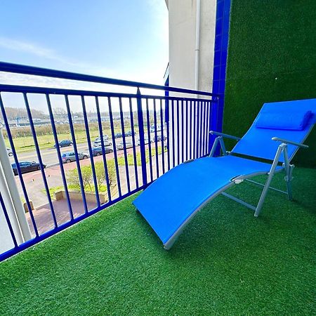 Appartement Luxe Vue Sur Mer Calais Plage Екстер'єр фото